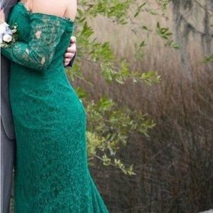 Green lace prom dress!